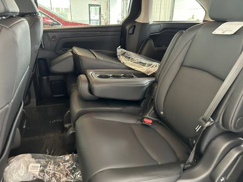 New 2026 Honda Odyssey EX-L image 17