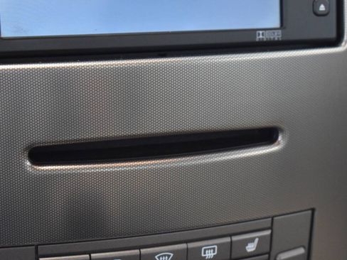 Used 2005 Cadillac XLR RWD image 77