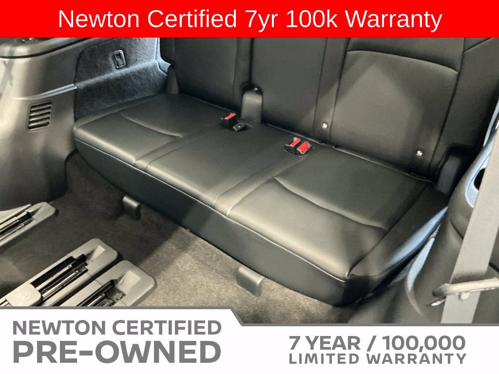 Used 2023 Nissan Pathfinder SL AWD/4WD image 22