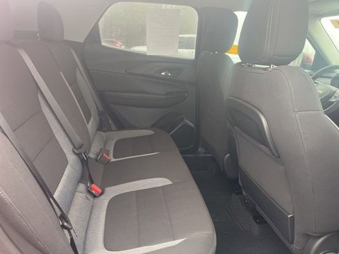 Used 2023 Chevrolet TrailBlazer LT image 18