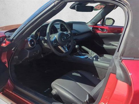 Used 2026 MAZDA MX-5 Miata Grand Touring RWD image 12