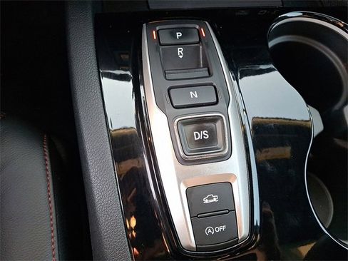 Certified 2022 Honda Ridgeline Black Edition image 15