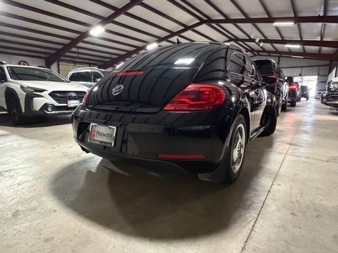 Used 2013 Volkswagen Beetle 2.5 FWD image 6