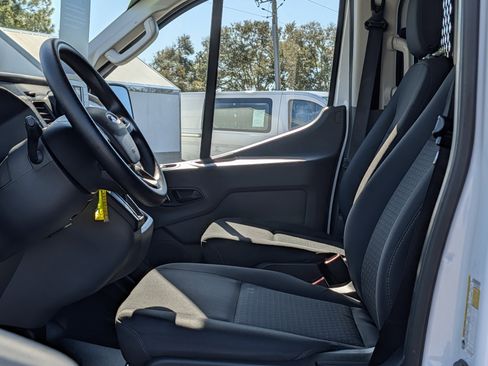 Certified 2024 Ford Transit 250 Low Roof w/ Exterior Upgrade Package image 18