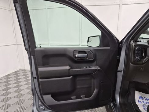Used 2021 Chevrolet Silverado 1500 Custom image 12
