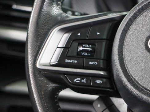 Used 2022 Subaru Forester Premium AWD/4WD image 13