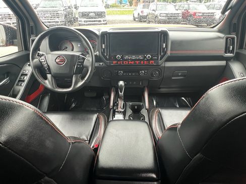 Used 2025 Nissan Frontier Pro-X w/ Pro Premium Package RWD image 14
