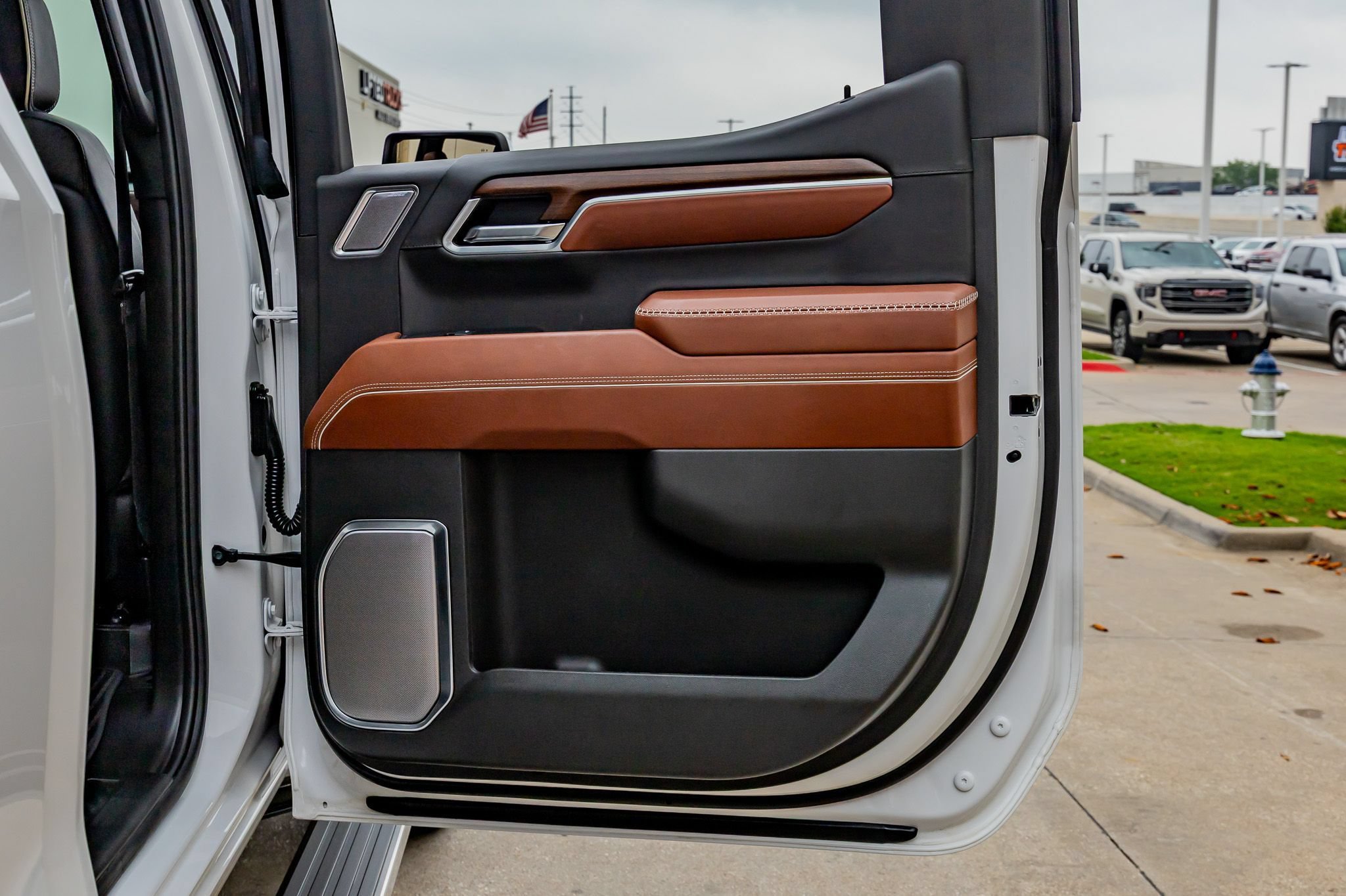 Used 2024 GMC Sierra 1500 Denali Ultimate AWD/4WD image 39