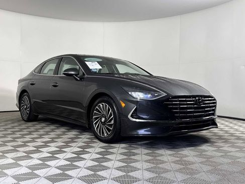 Used 2021 Hyundai Sonata SEL image 1