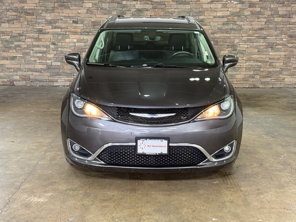 Used 2020 Chrysler Pacifica Touring-L Plus FWD image 36