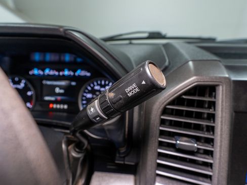 Used 2020 Ford F350 XL w/ STX Appearance Package image 28