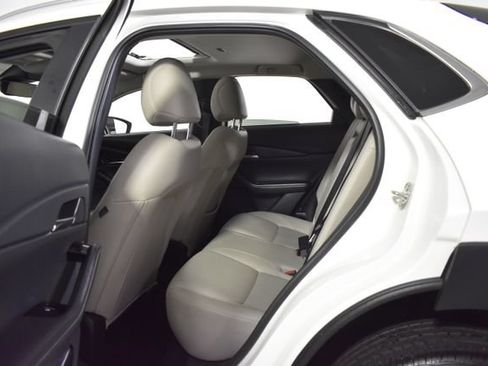 Used 2024 MAZDA CX-30 AWD 2.5 S w/ Preferred Package image 24