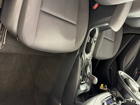 Used 2023 Toyota Corolla LE FWD image 21