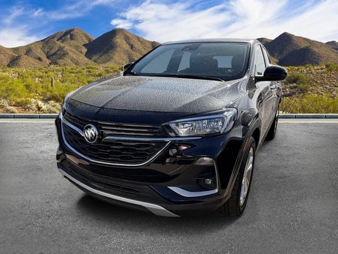 Used 2023 Buick Encore GX Preferred FWD image 2