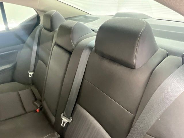 Used 2019 Nissan Altima 2.5 S FWD image 6