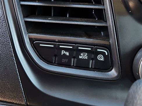 Used 2021 Ford Transit 350 XLT image 25