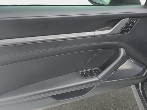 Used 2020 Porsche 911 Carrera S RWD image 19