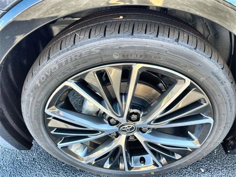 New 2026 Toyota Prius XLE image 19