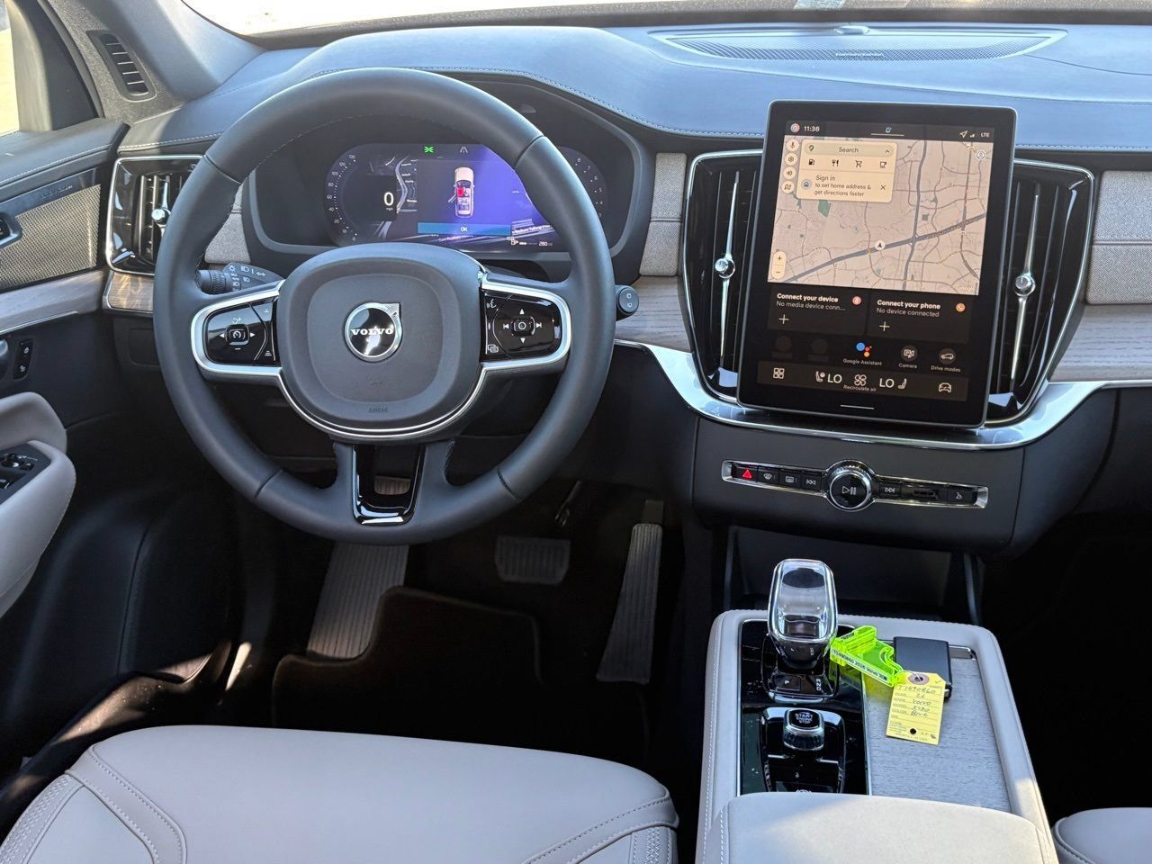 New 2026 Volvo XC90 B6 Plus AWD/4WD image 11