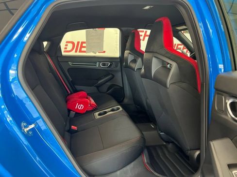 Used 2025 Honda Civic Type R image 10