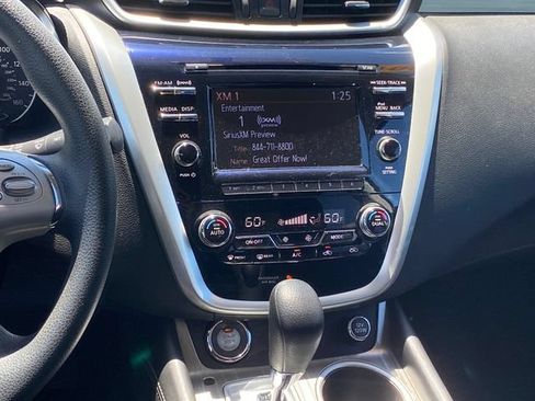 Used 2017 Nissan Murano S AWD/4WD image 11