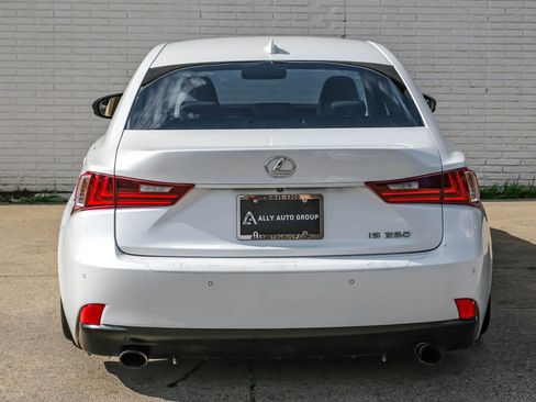 Used 2015 Lexus IS 250 w/ Navigation System Package RWD image 8