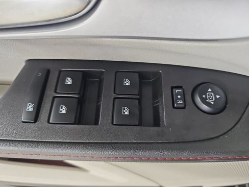 Used 2015 Chevrolet Equinox LT w/ Chrome Appearance Package AWD/4WD image 34