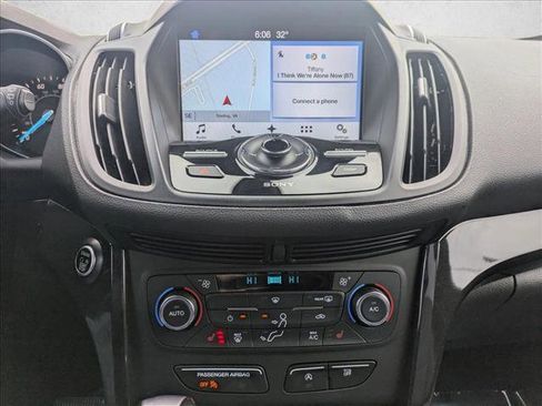 Used 2017 Ford Escape Titanium image 15