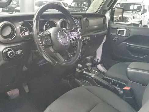 Used 2020 Jeep Wrangler Unlimited Sport S image 18