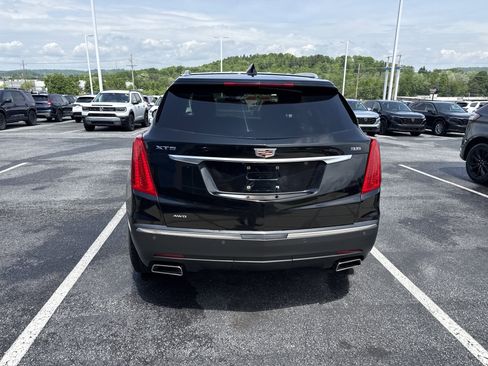 Used 2019 Cadillac XT5 Premium Luxury AWD/4WD image 4