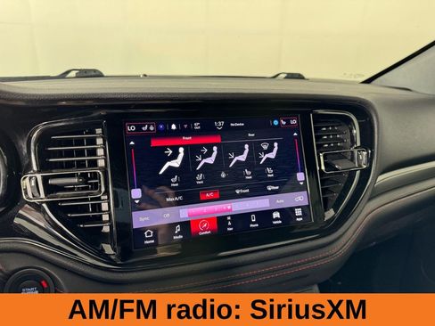 Used 2024 Dodge Durango GT image 19