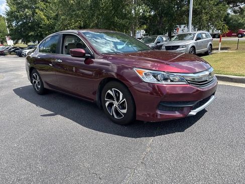 Used 2016 Honda Accord LX image 7