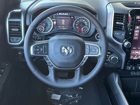 New 2026 RAM 1500 Big Horn AWD/4WD image 13