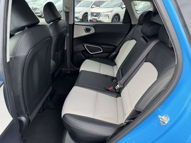 Used 2023 Kia Soul GT-Line FWD image 13