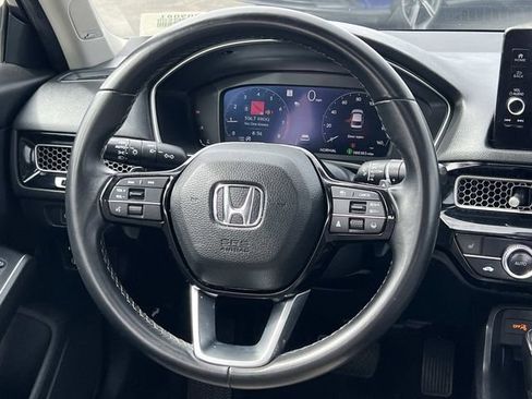 Used 2023 Honda Civic Touring image 8