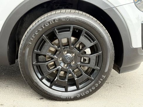 Used 2021 Kia Telluride EX w/ EX Premium Package AWD/4WD image 12