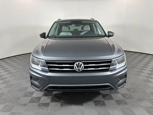Used 2019 Volkswagen Tiguan SE image 12