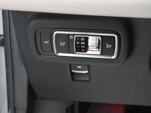 Certified 2024 Lincoln Nautilus Premier w/ Equipment Group 102A AWD/4WD image 11