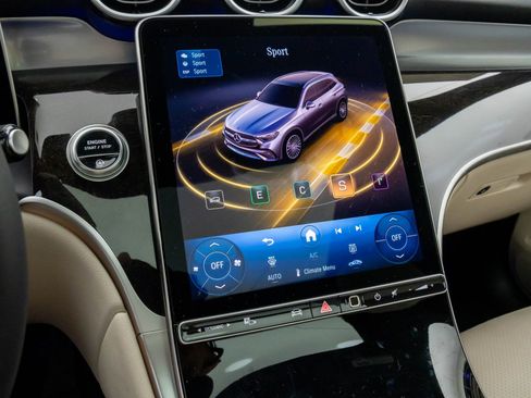 New 2026 Mercedes-Benz GLC 300 4MATIC image 28