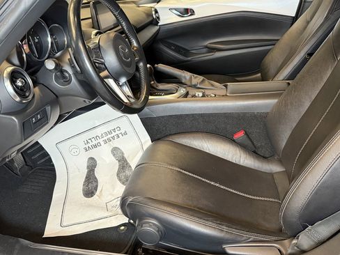 Used 2021 MAZDA MX-5 Miata RF Grand Touring image 18