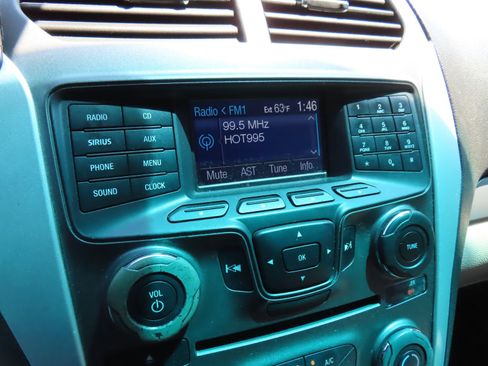 Used 2014 Ford Explorer 4WD image 19