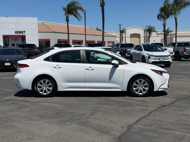 Used 2026 Toyota Corolla LE FWD image 4