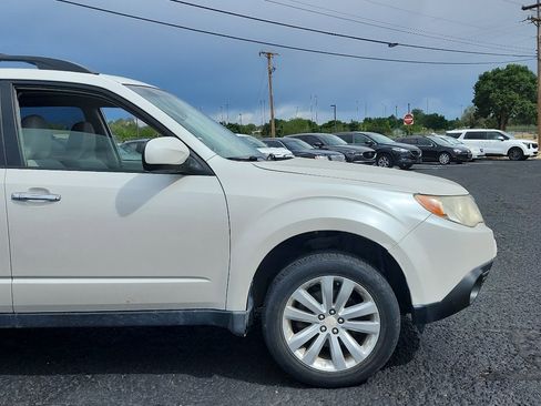 Used 2012 Subaru Forester 2.5X Premium AWD/4WD image 4
