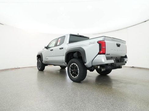 New 2025 Toyota Tacoma TRD Off-Road image 38