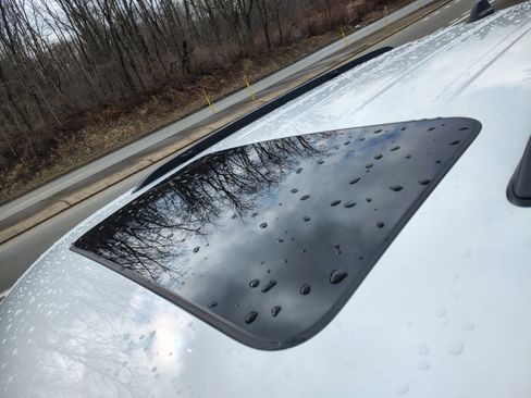 New 2026 Jeep Grand Cherokee Altitude image 29