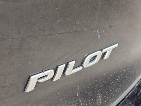 Used 2021 Honda Pilot Special Edition image 9