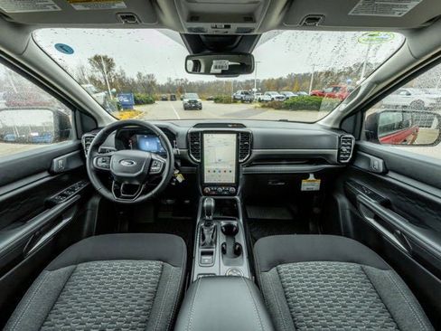 New 2025 Ford Ranger XLT w/ Equipment Group 301A High image 21