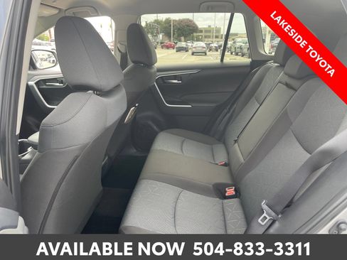 Certified 2025 Toyota RAV4 XLE FWD image 22