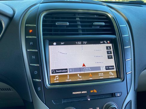 Used 2019 Lincoln Nautilus Reserve FWD image 66