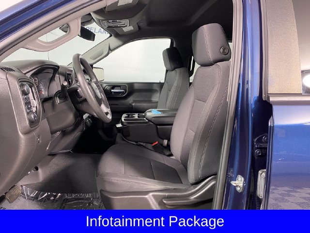 Used 2022 Chevrolet Silverado 1500 Custom Trail Boss w/ Safety Confidence Package AWD/4WD image 10